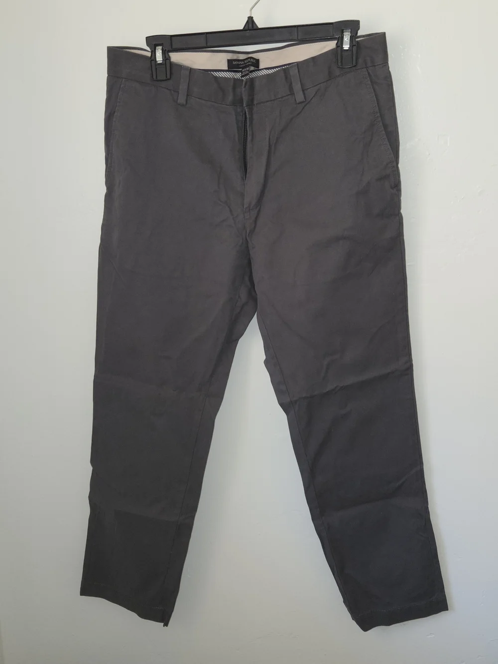 Banana Republic Men's Charcoal Gray Chino Pants